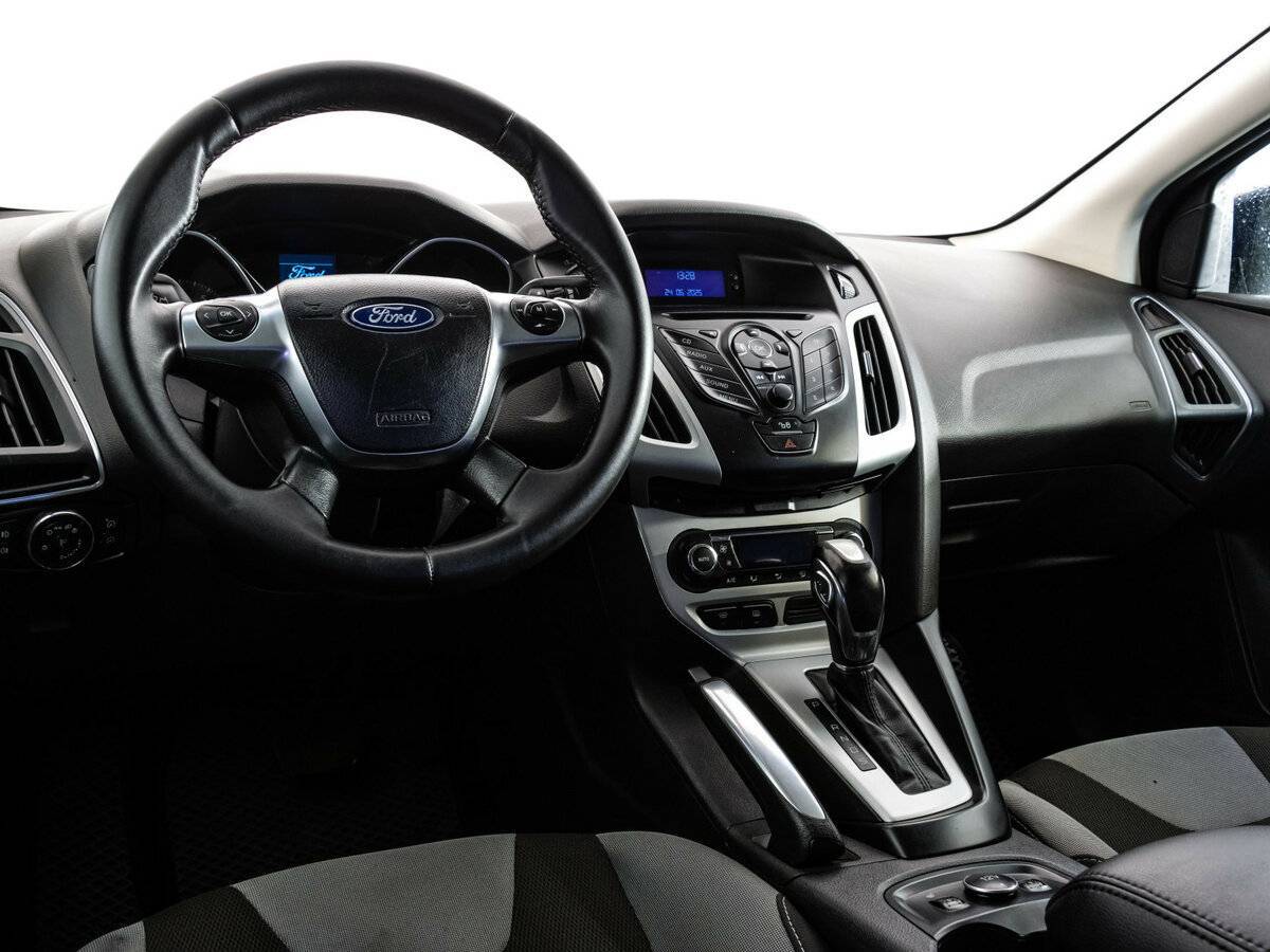 Купить Ford Focus с пробегом. Фото: #8