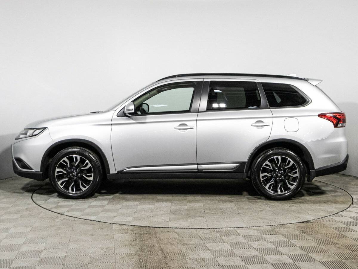 Купить Mitsubishi Outlander с пробегом. Фото: #7