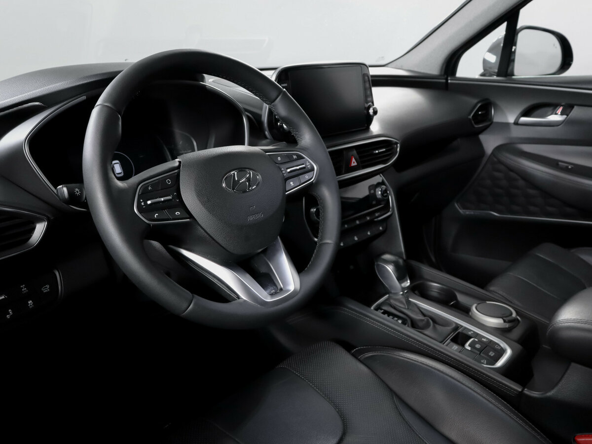 Купить Hyundai Santa Fe с пробегом. Фото: #13