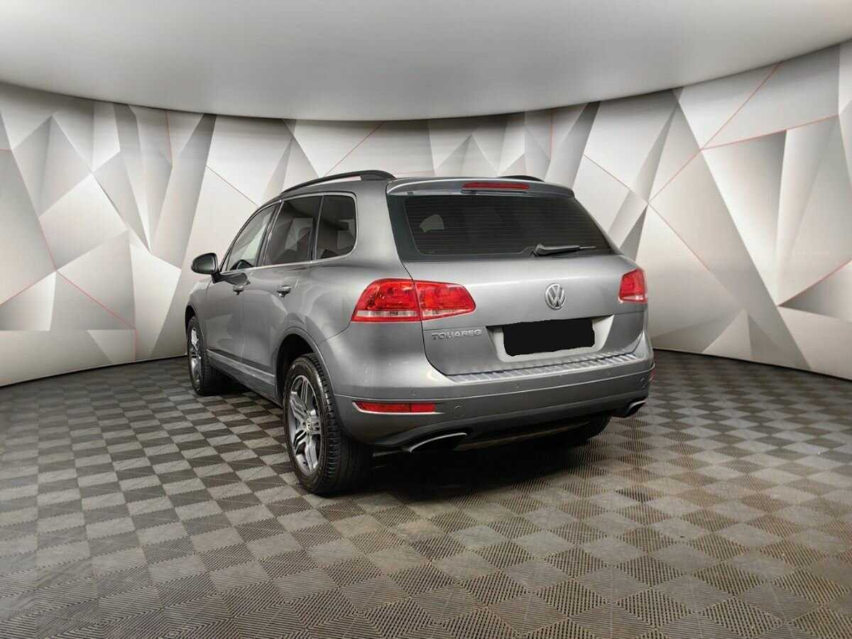 Купить Volkswagen Touareg с пробегом. Фото: #3
