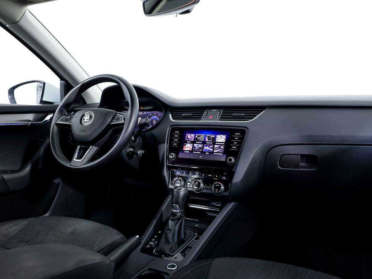 Купить Skoda Octavia с пробегом. Фото: #9