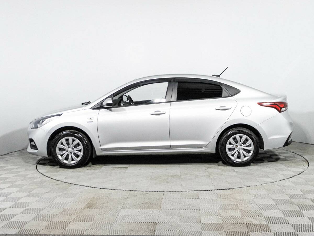 Купить Hyundai Solaris с пробегом. Фото: #7