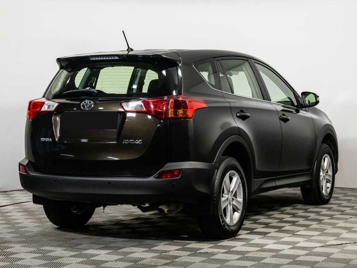Купить Toyota RAV4 с пробегом. Фото: #3