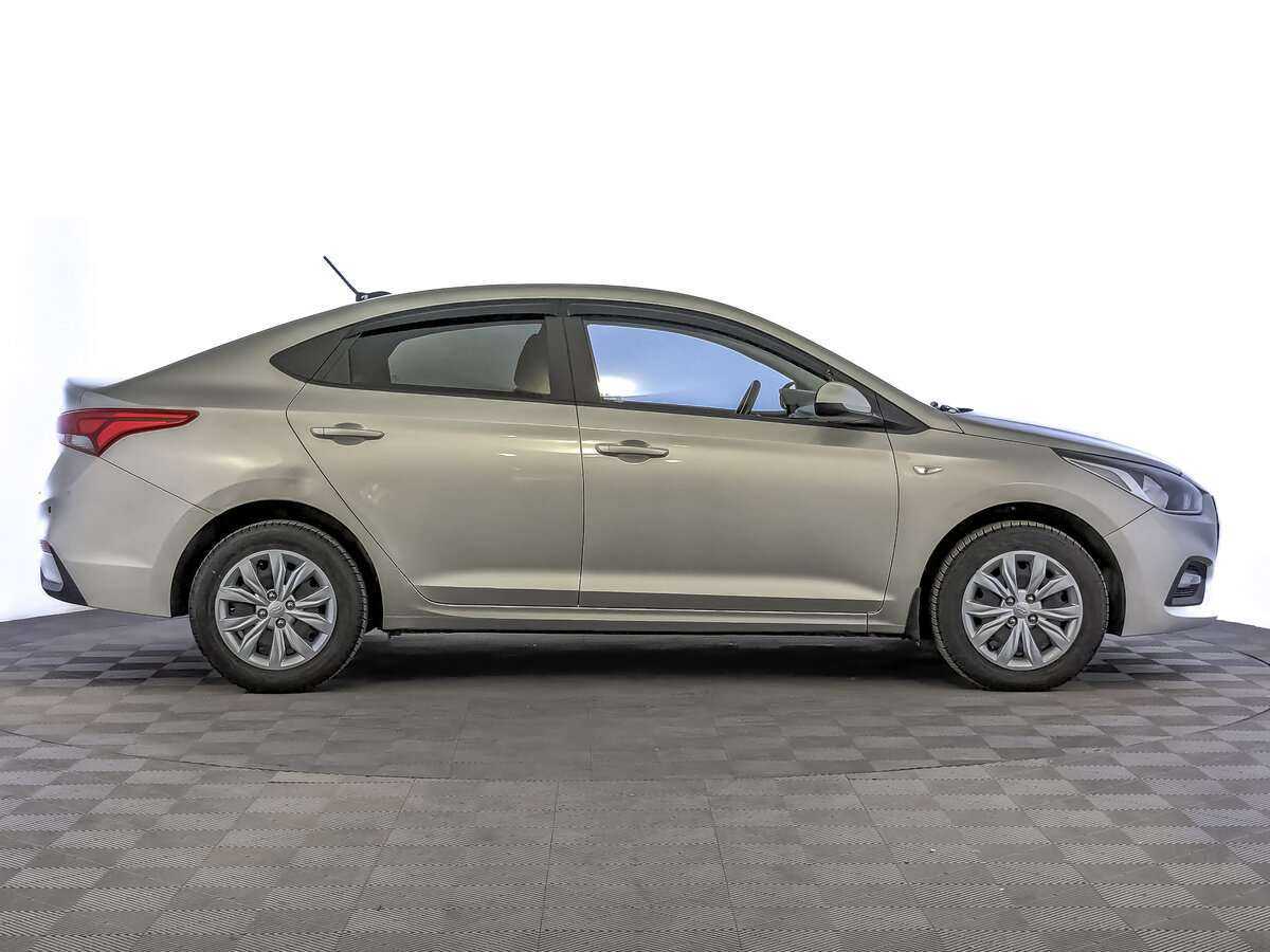 Купить Hyundai Solaris с пробегом. Фото: #3