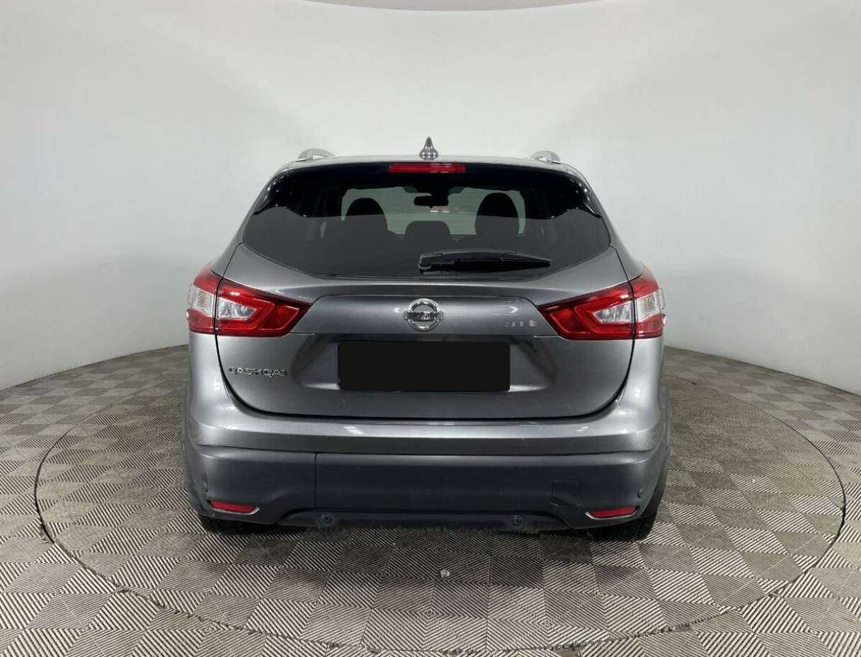Купить Nissan Qashqai с пробегом. Фото: #2