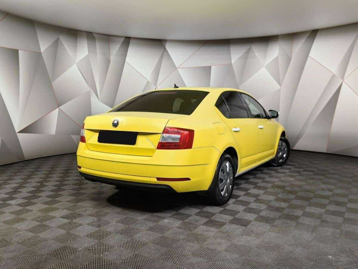 Купить Skoda Octavia с пробегом. Фото: #1