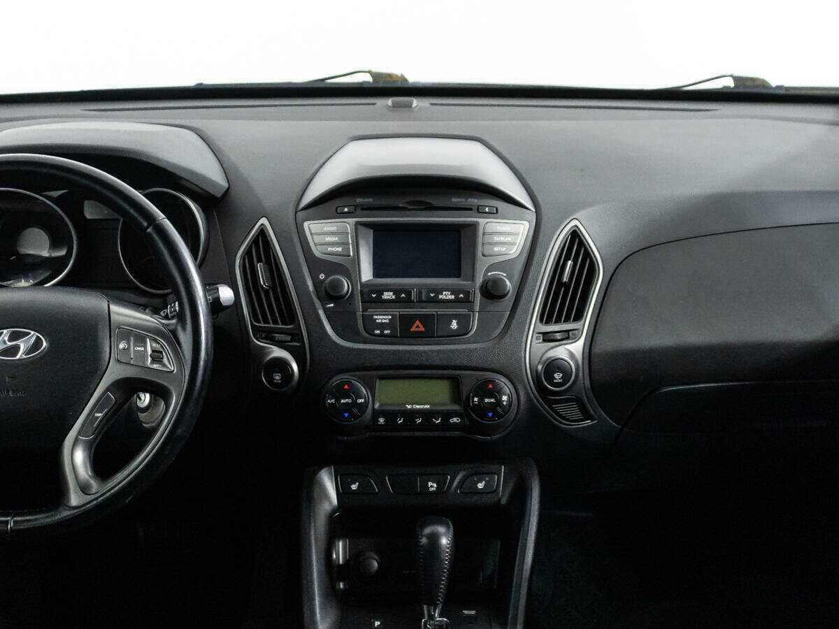 Купить Hyundai ix35 с пробегом. Фото: #13