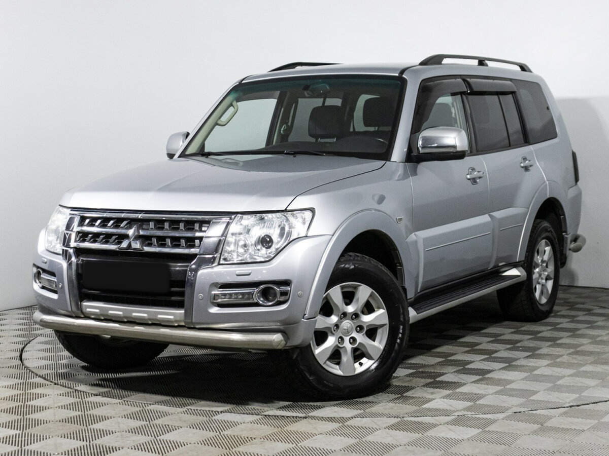 Купить Mitsubishi Pajero с пробегом. Фото: #0