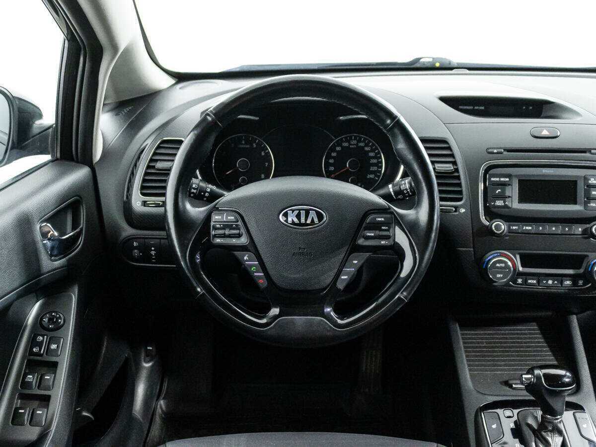 Купить Kia Cerato с пробегом. Фото: #16