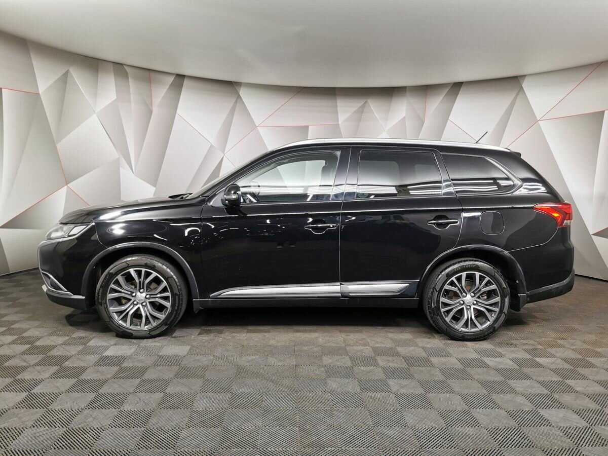 Купить Mitsubishi Outlander с пробегом. Фото: #4