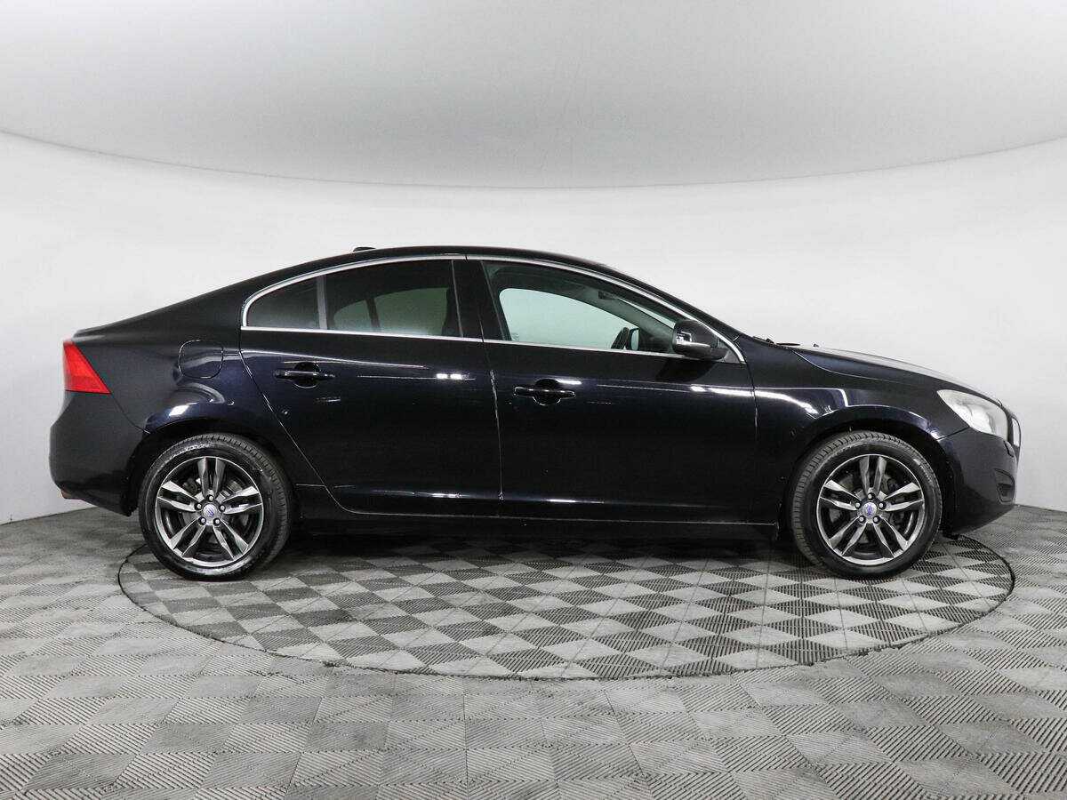 Купить Volvo S60 с пробегом. Фото: #3