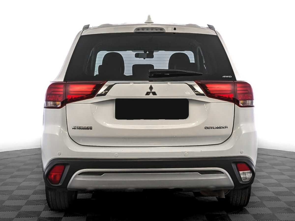 Купить Mitsubishi Outlander с пробегом. Фото: #5