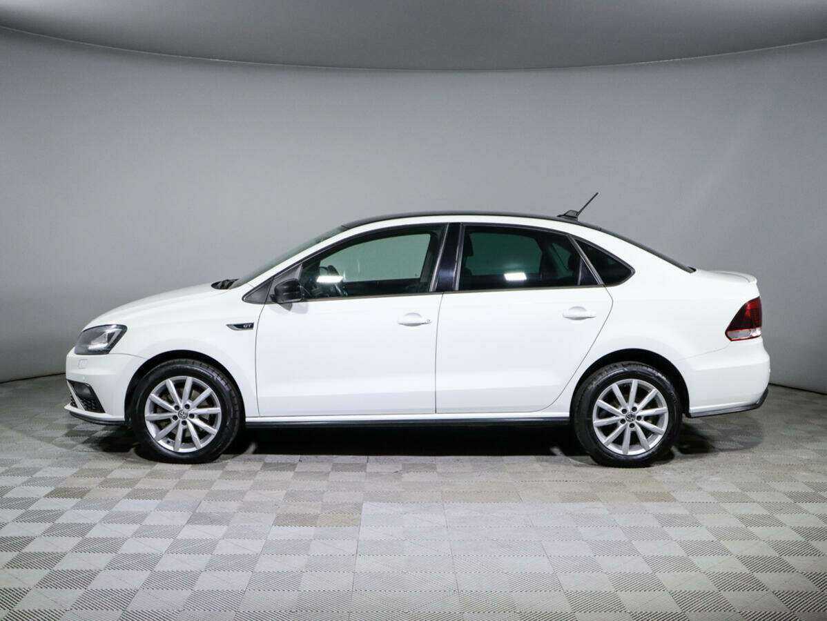 Купить Volkswagen Polo с пробегом. Фото: #7