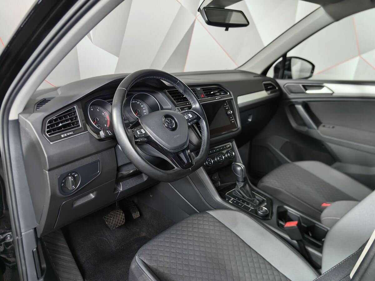 Купить Volkswagen Tiguan с пробегом. Фото: #13