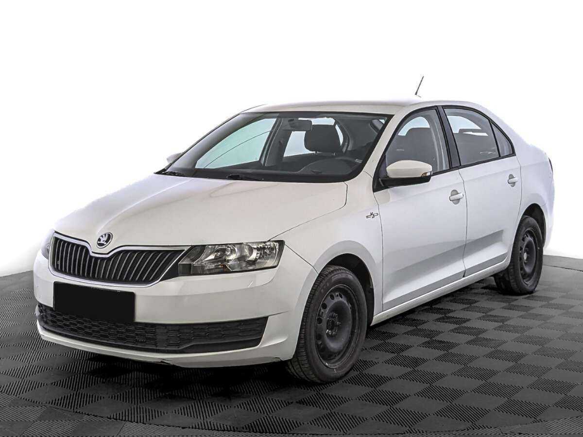 Купить Skoda Rapid с пробегом. Посмотреть фото