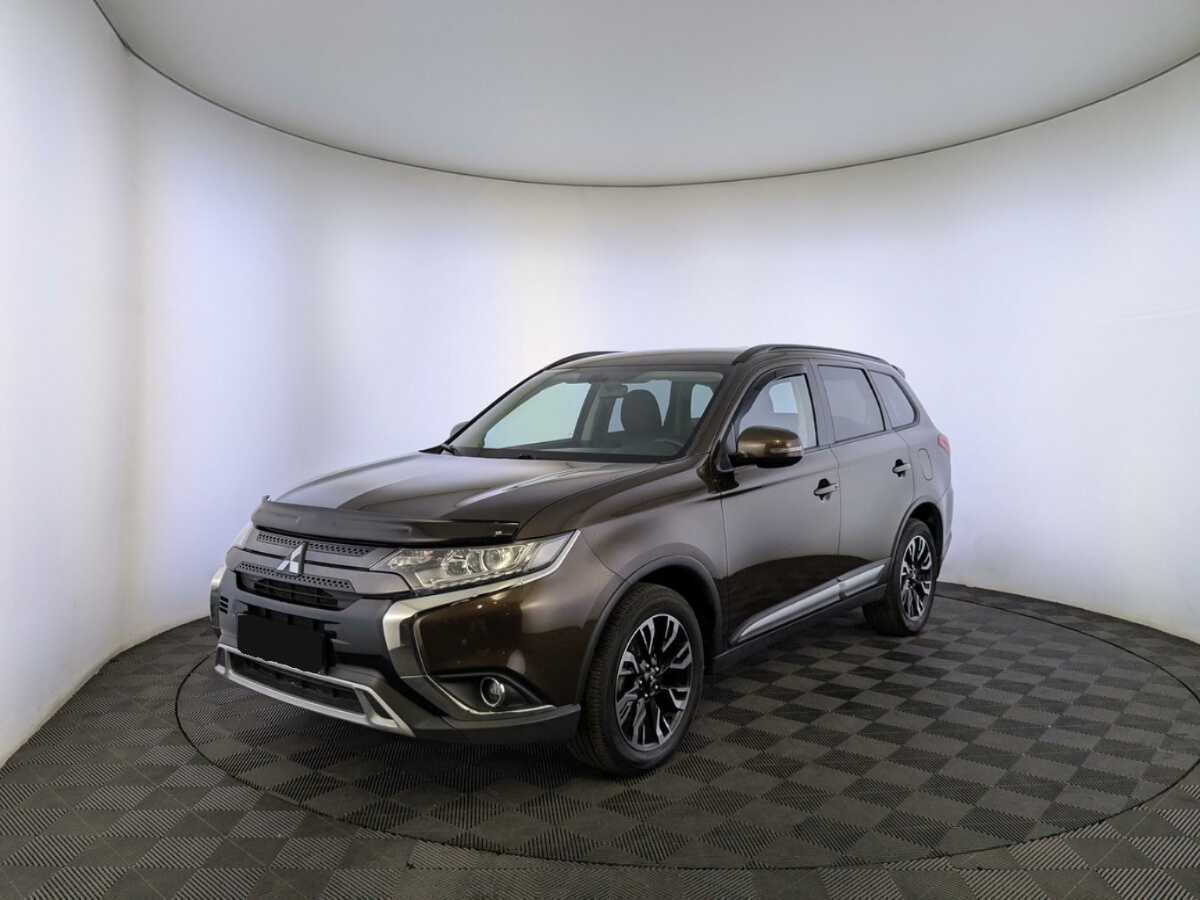 Купить Mitsubishi Outlander с пробегом. Фото: #0