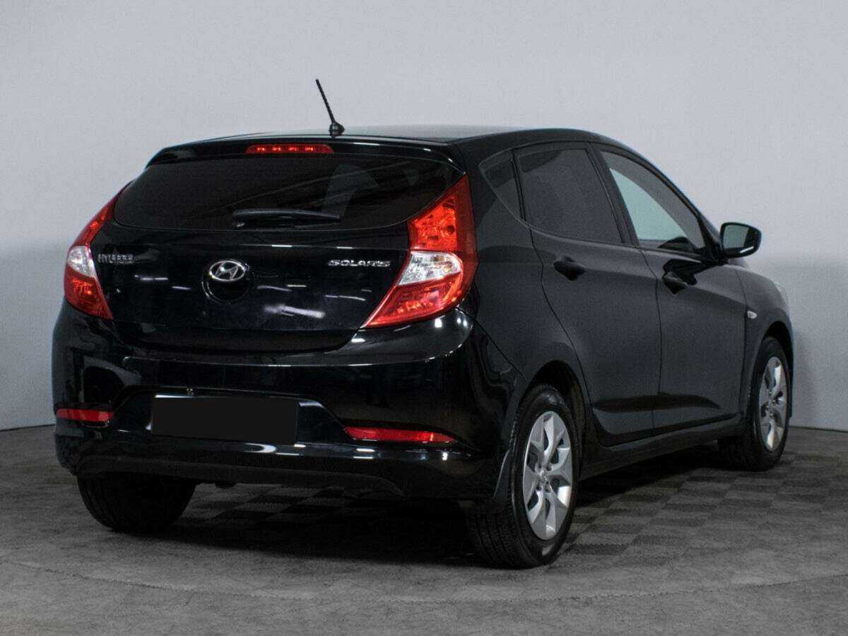 Купить Hyundai Solaris с пробегом. Фото: #4
