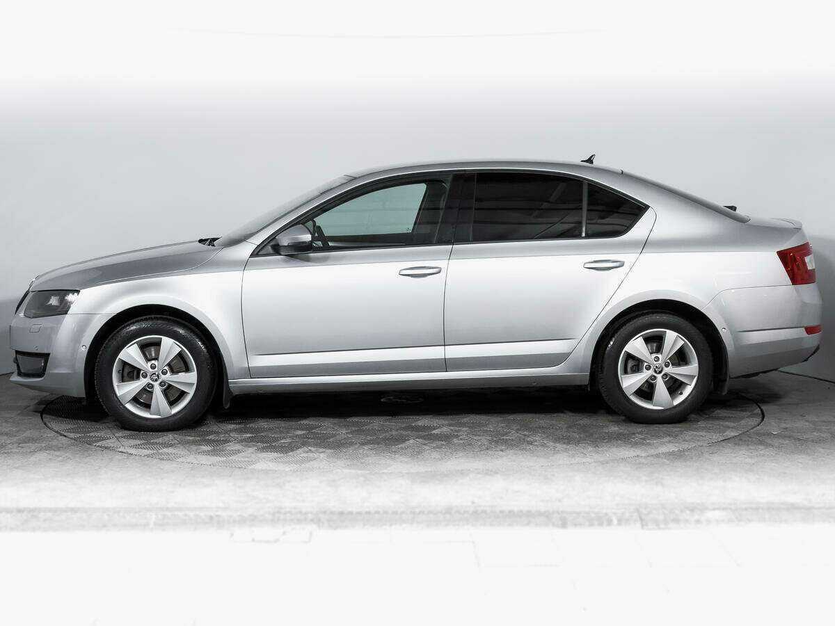 Купить Skoda Octavia с пробегом. Фото: #7