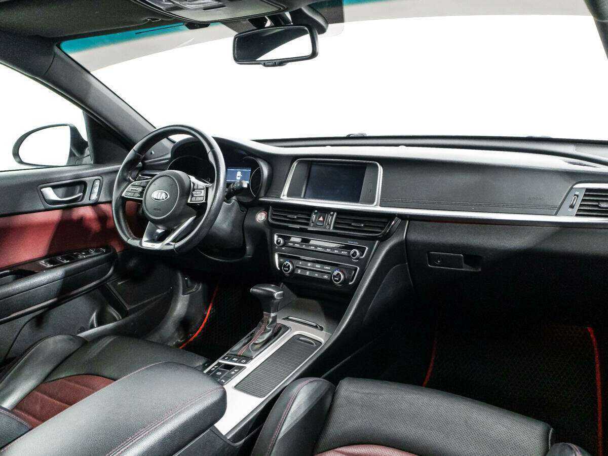 Купить Kia Optima с пробегом. Фото: #8