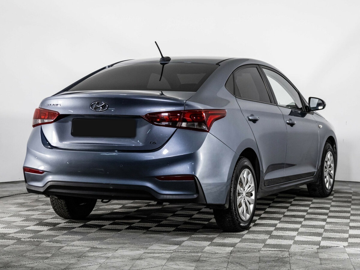 Купить Hyundai Solaris с пробегом. Фото: #3
