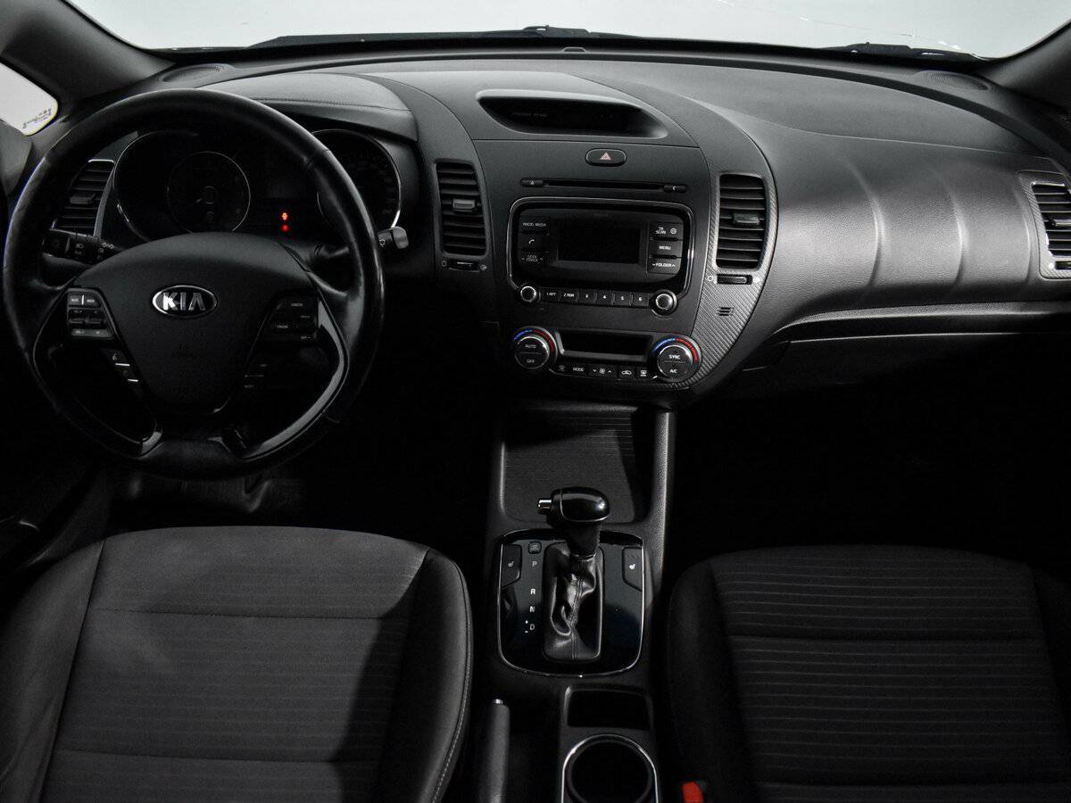 Купить Kia Cerato с пробегом. Фото: #12