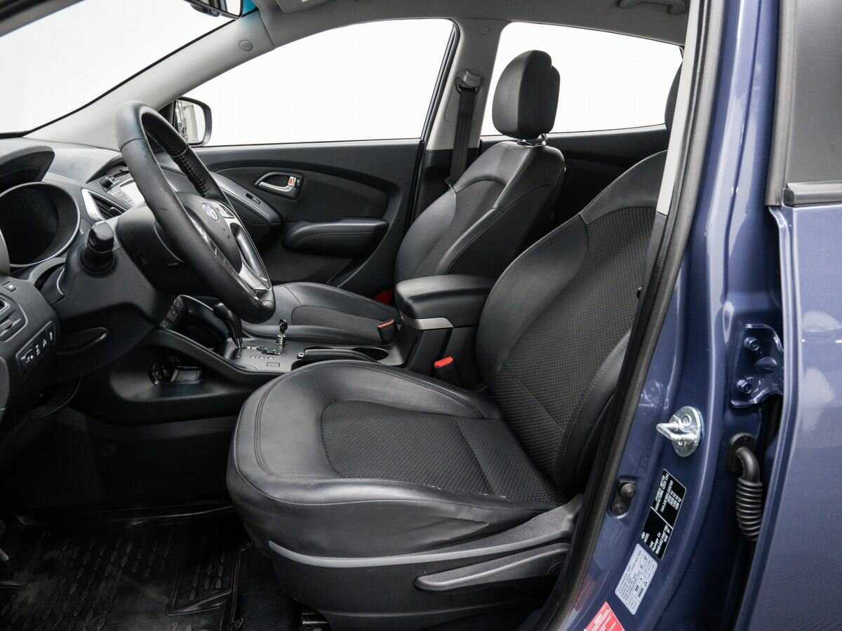 Купить Hyundai ix35 с пробегом. Фото: #12