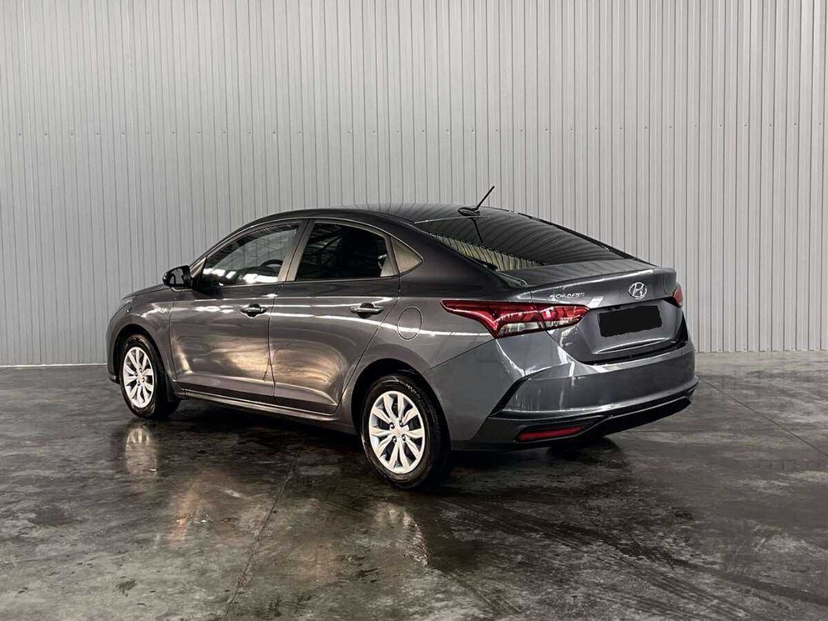 Купить Hyundai Solaris с пробегом. Фото: #6
