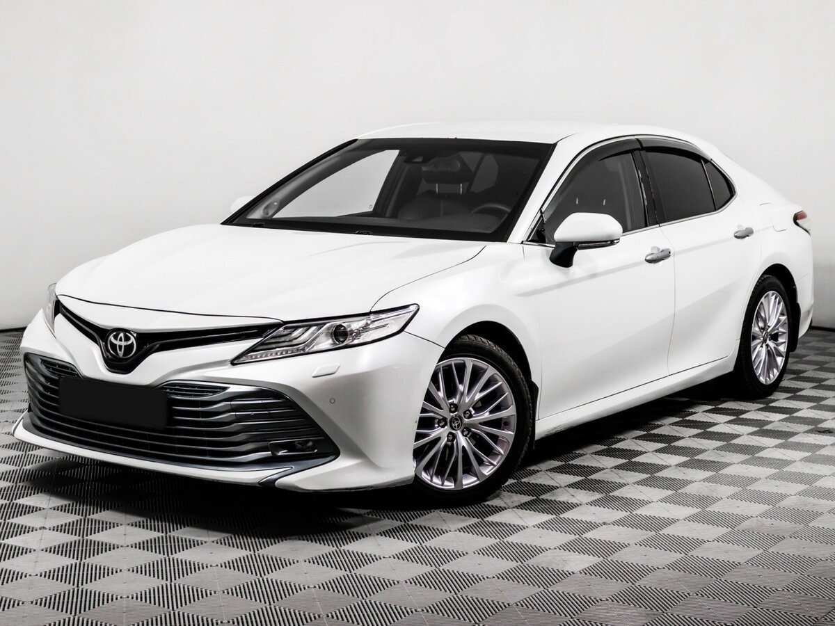 Купить Toyota Camry с пробегом. Фото: #0