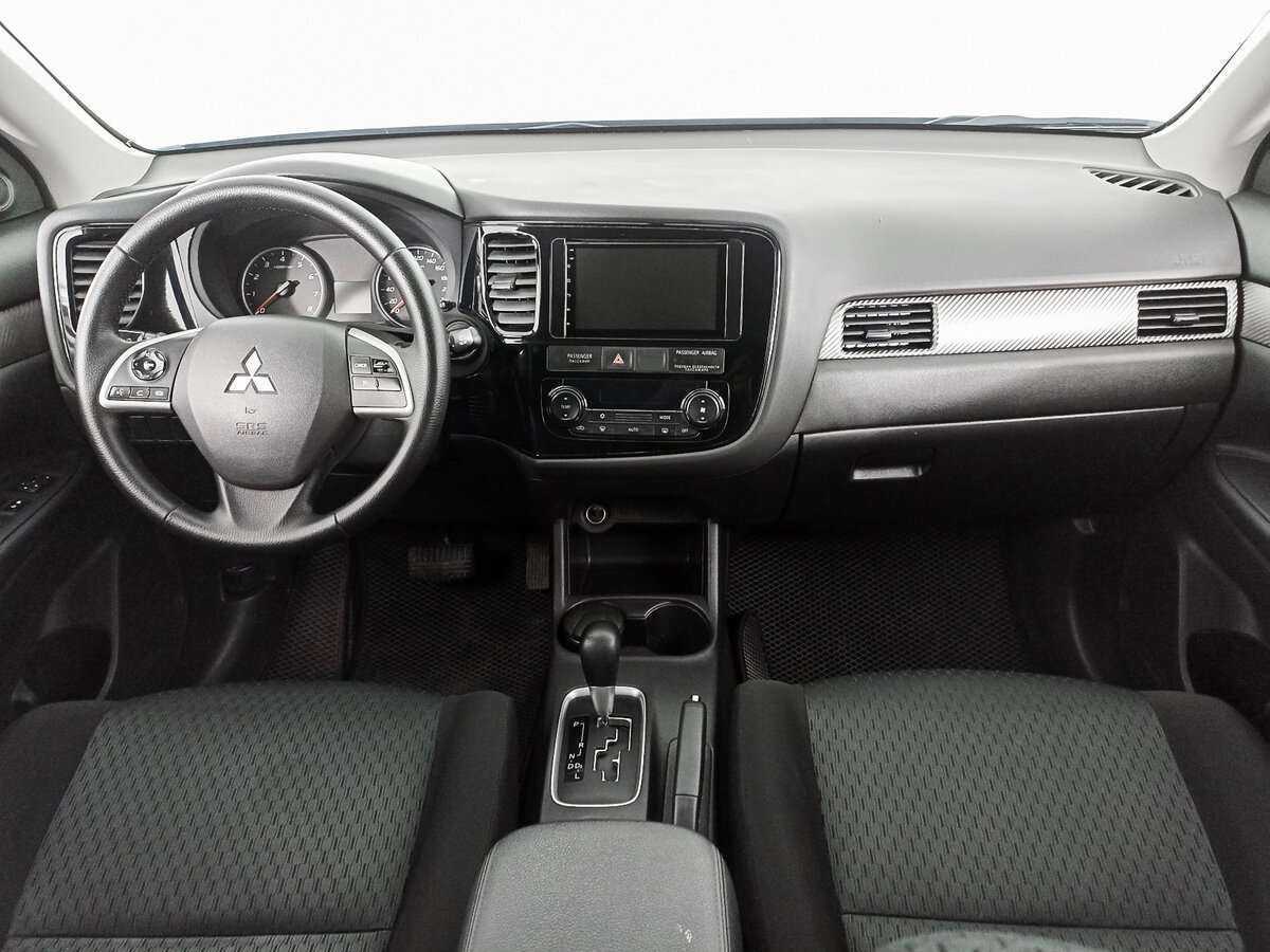 Купить Mitsubishi Outlander с пробегом. Фото: #13