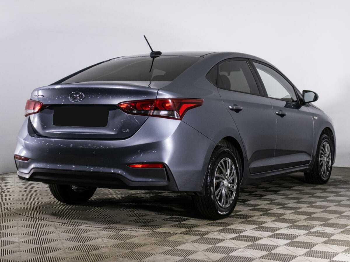 Купить Hyundai Solaris с пробегом. Фото: #4