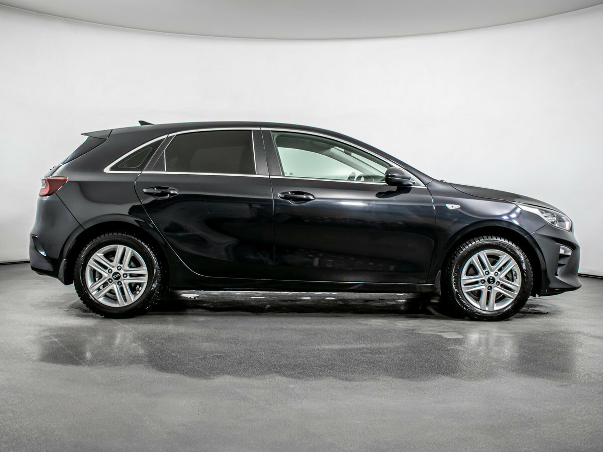 Купить Kia Ceed с пробегом. Фото: #3
