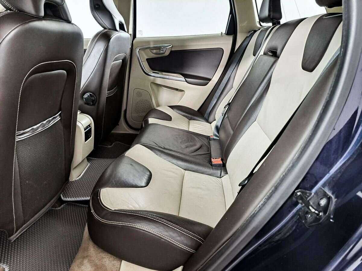 Купить Volvo XC60 с пробегом. Фото: #11