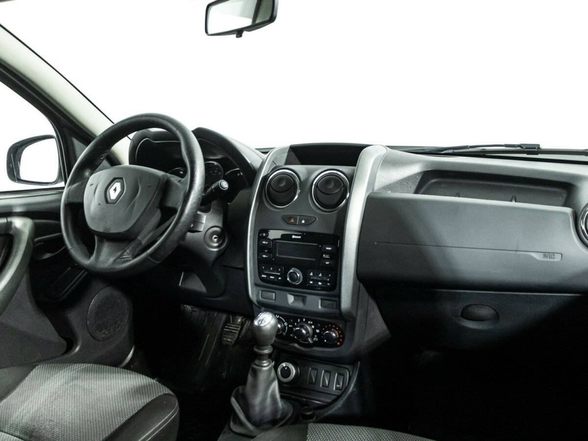 Купить Renault Duster с пробегом. Фото: #8