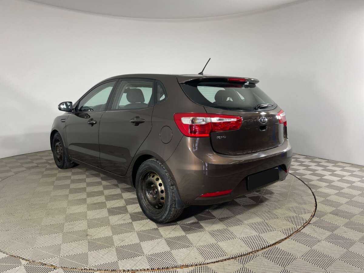 Купить Kia Rio с пробегом. Фото: #5