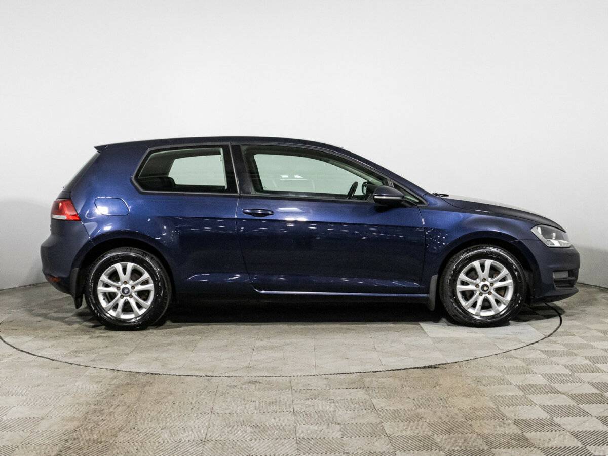 Купить Volkswagen Golf с пробегом. Фото: #3