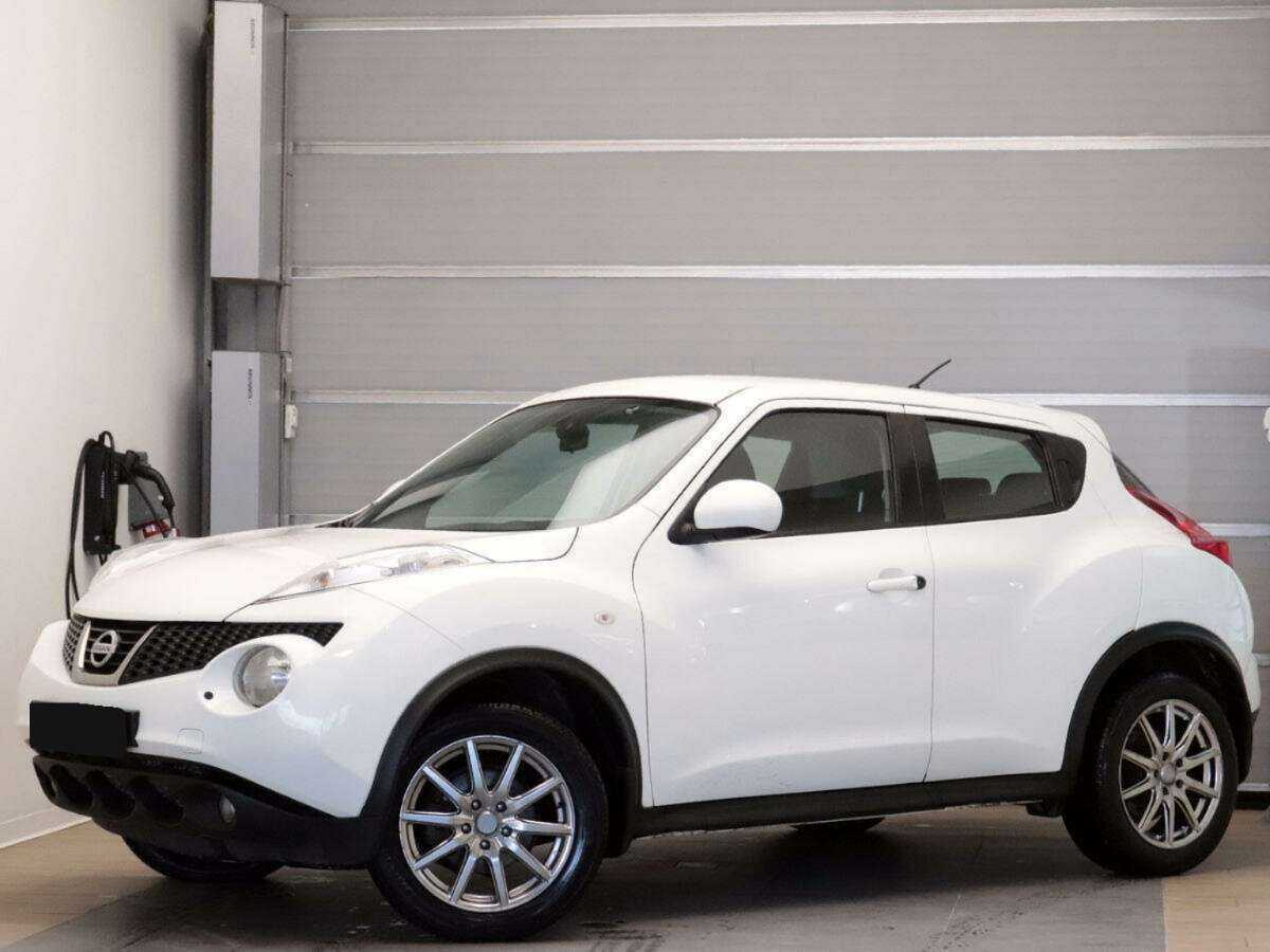Купить Nissan Juke с пробегом. Посмотреть фото