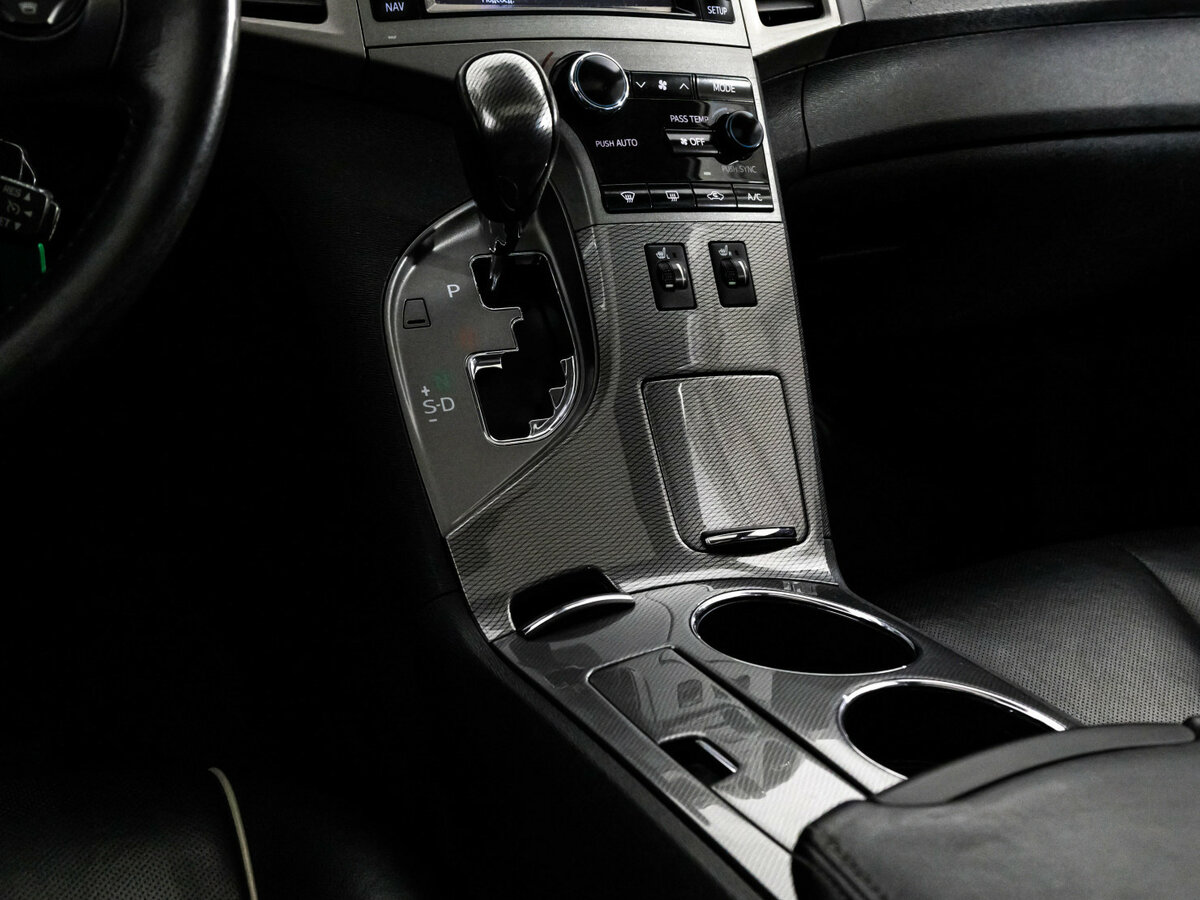 Купить Toyota Venza с пробегом. Фото: #9