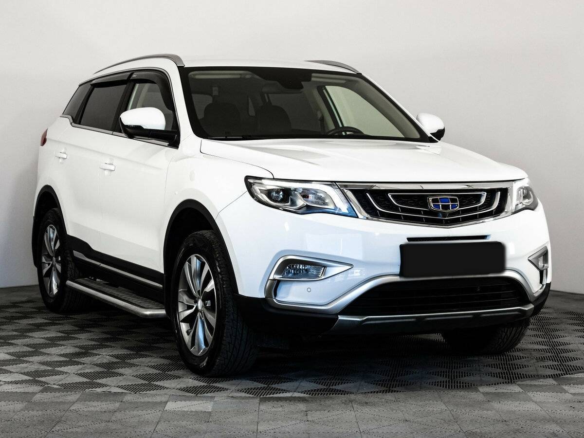Купить Geely Atlas с пробегом. Фото: #2