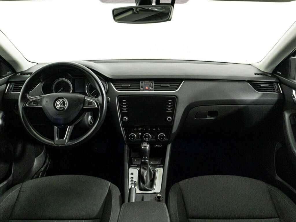 Купить Skoda Octavia с пробегом. Фото: #13