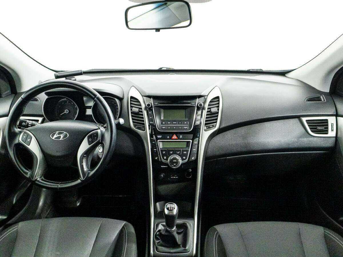 Купить Hyundai i30 с пробегом. Фото: #12