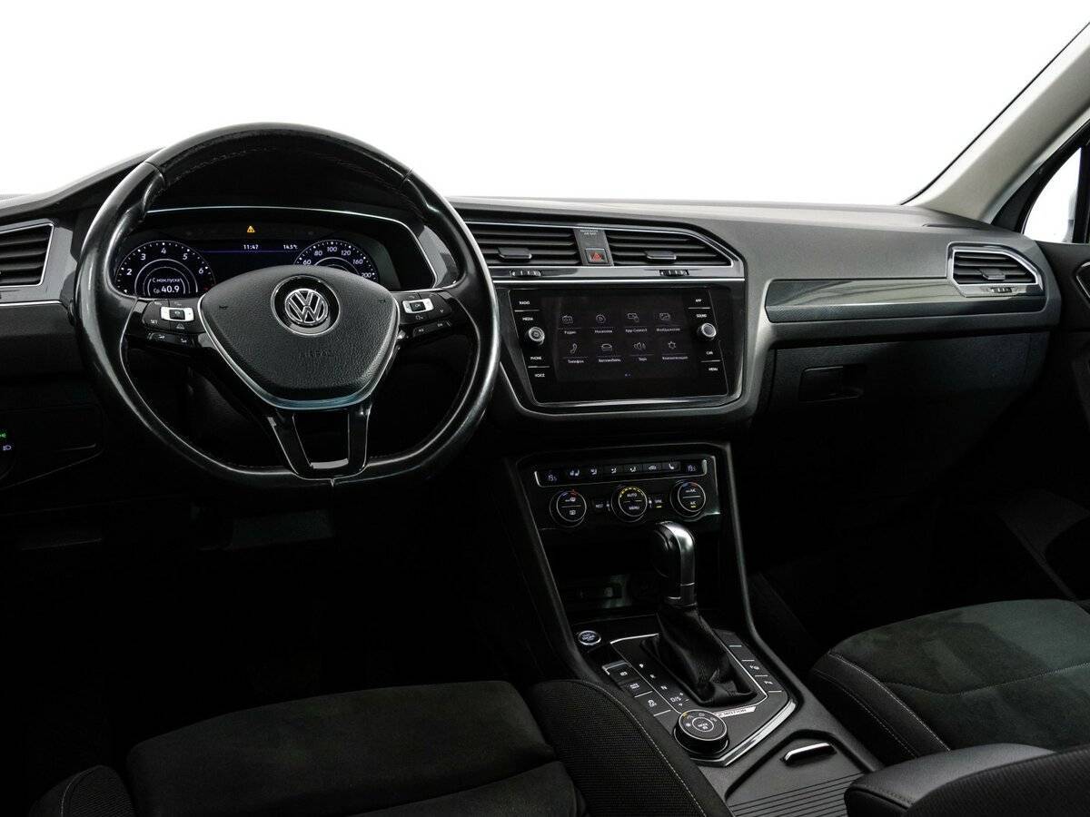 Купить Volkswagen Tiguan с пробегом. Фото: #10
