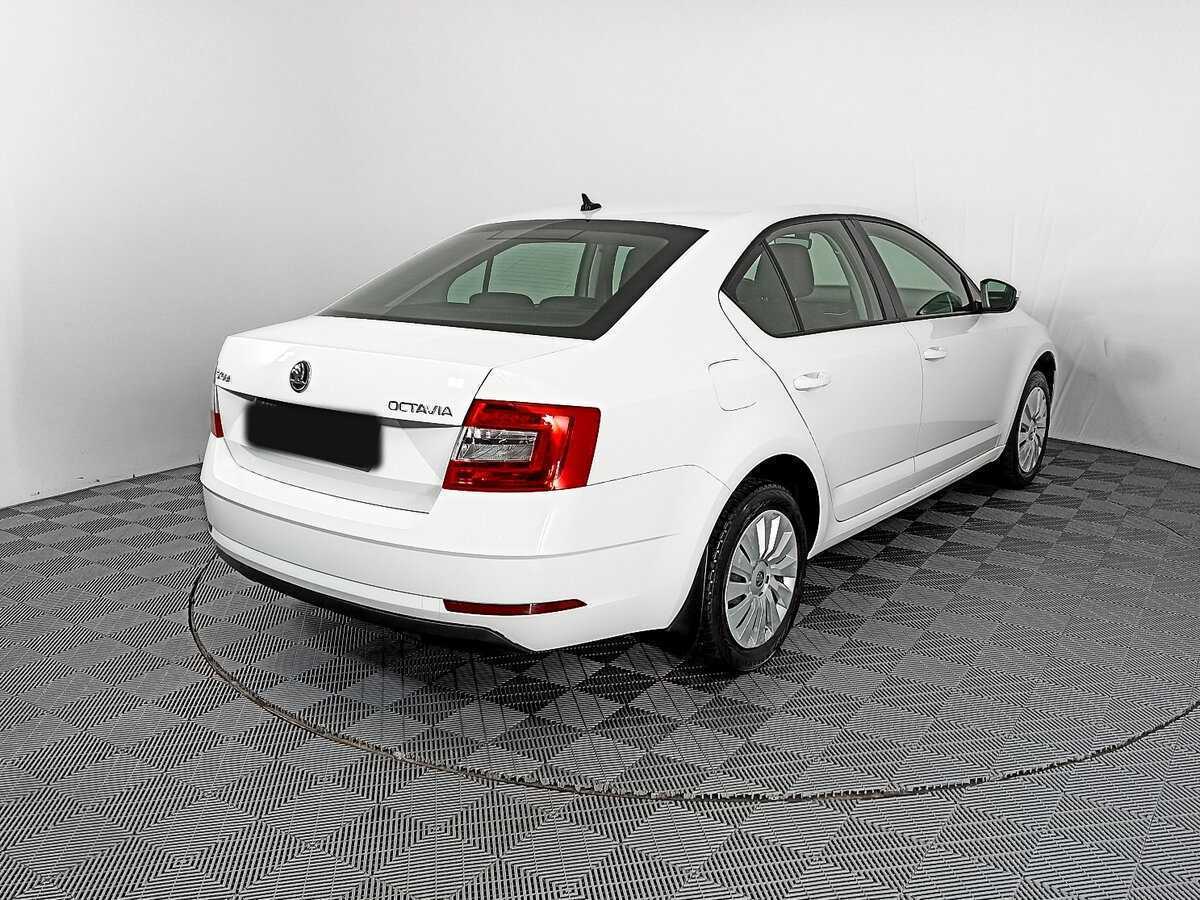 Купить Skoda Octavia с пробегом. Фото: #4
