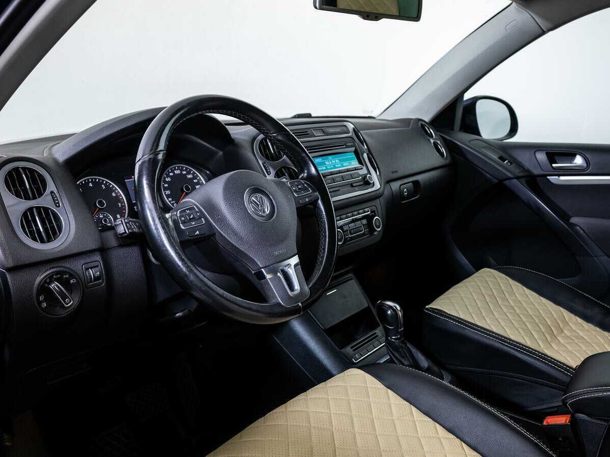 Купить Volkswagen Tiguan с пробегом. Фото: #10