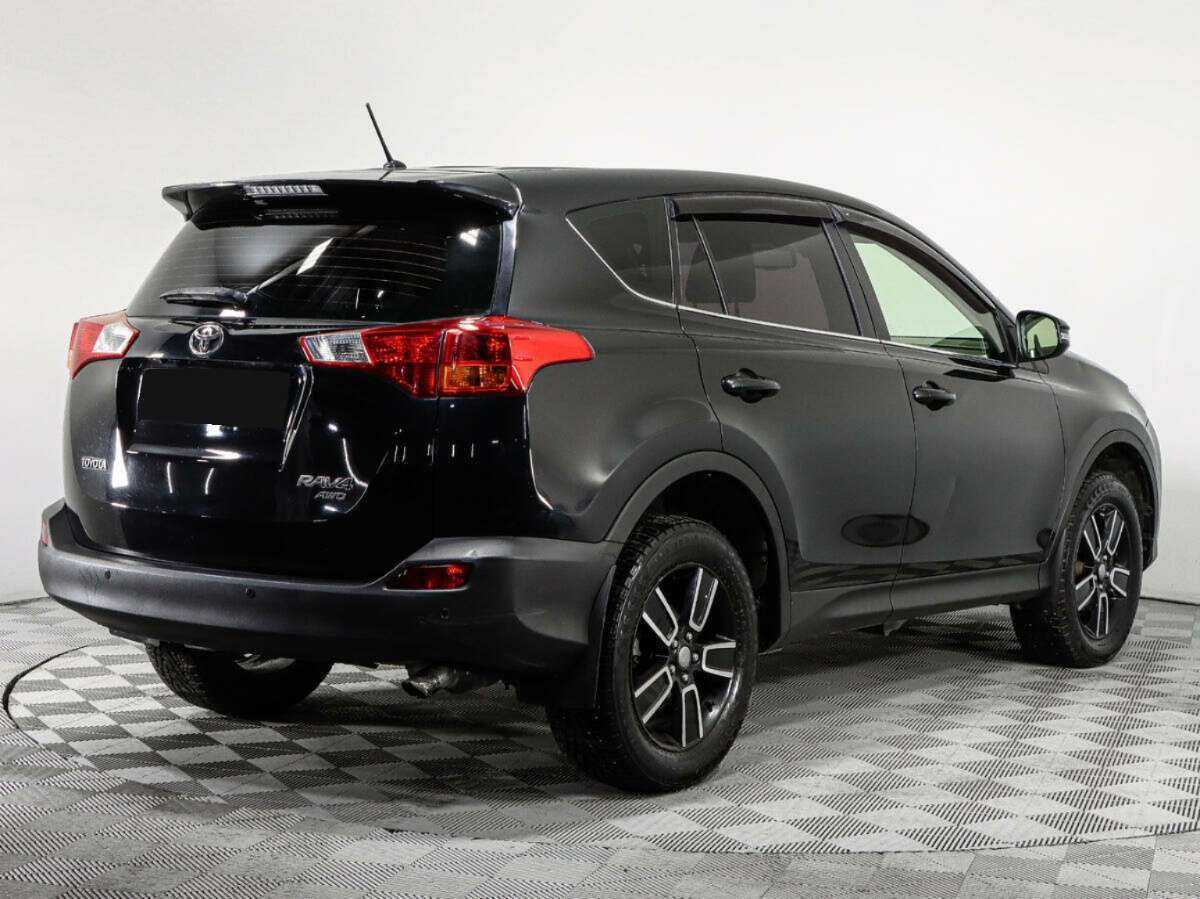 Купить Toyota RAV4 с пробегом. Фото: #4