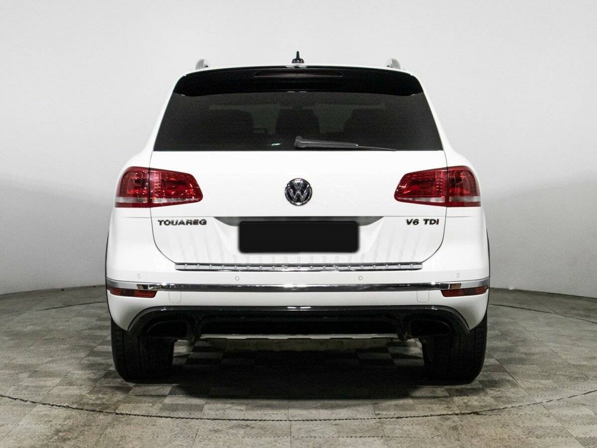 Купить Volkswagen Touareg с пробегом. Фото: #5