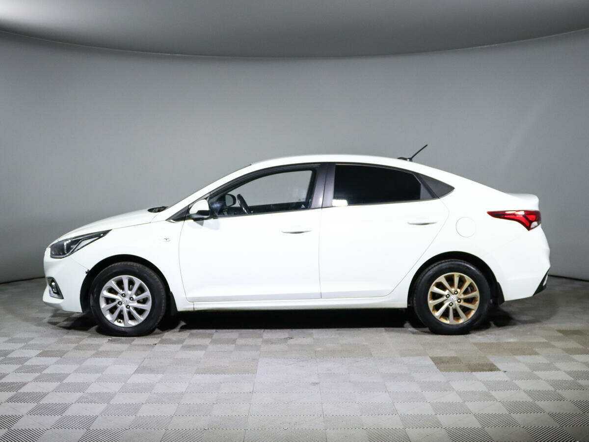 Купить Hyundai Solaris с пробегом. Фото: #6