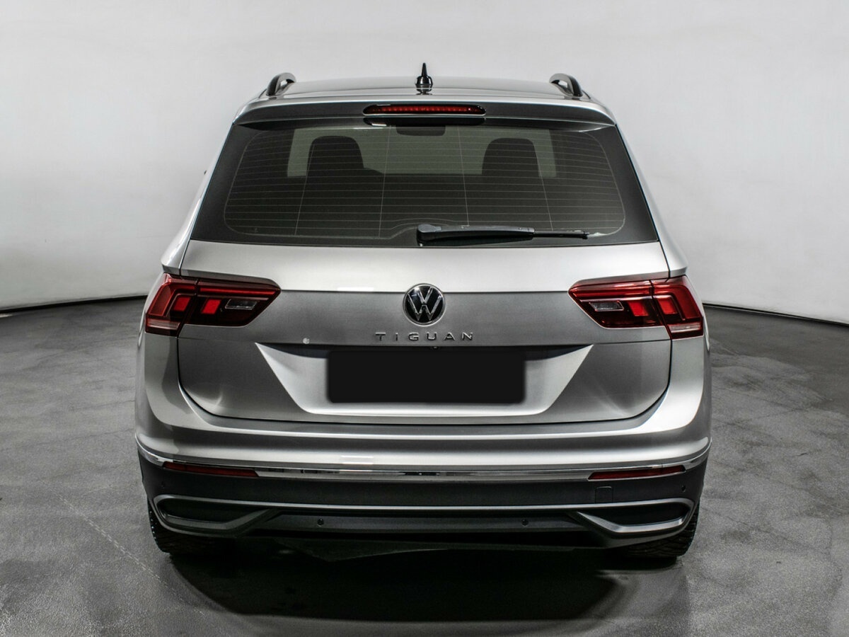 Купить Volkswagen Tiguan с пробегом. Фото: #5