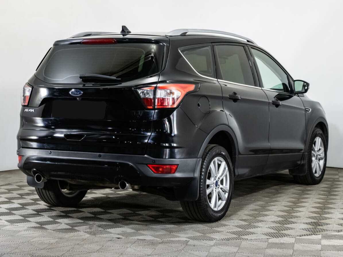 Купить Ford Kuga с пробегом. Фото: #3