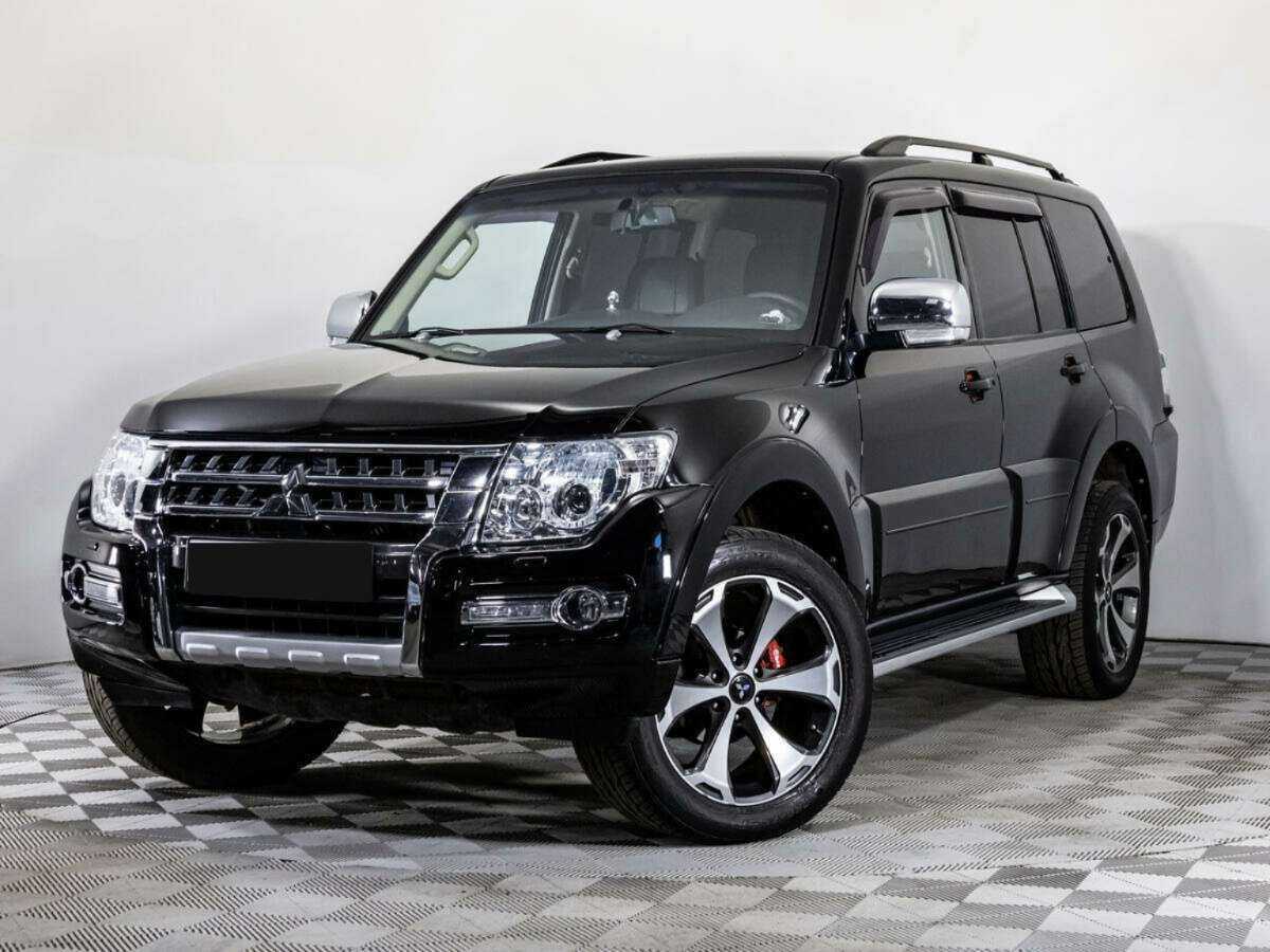 Купить Mitsubishi Pajero с пробегом. Фото: #0