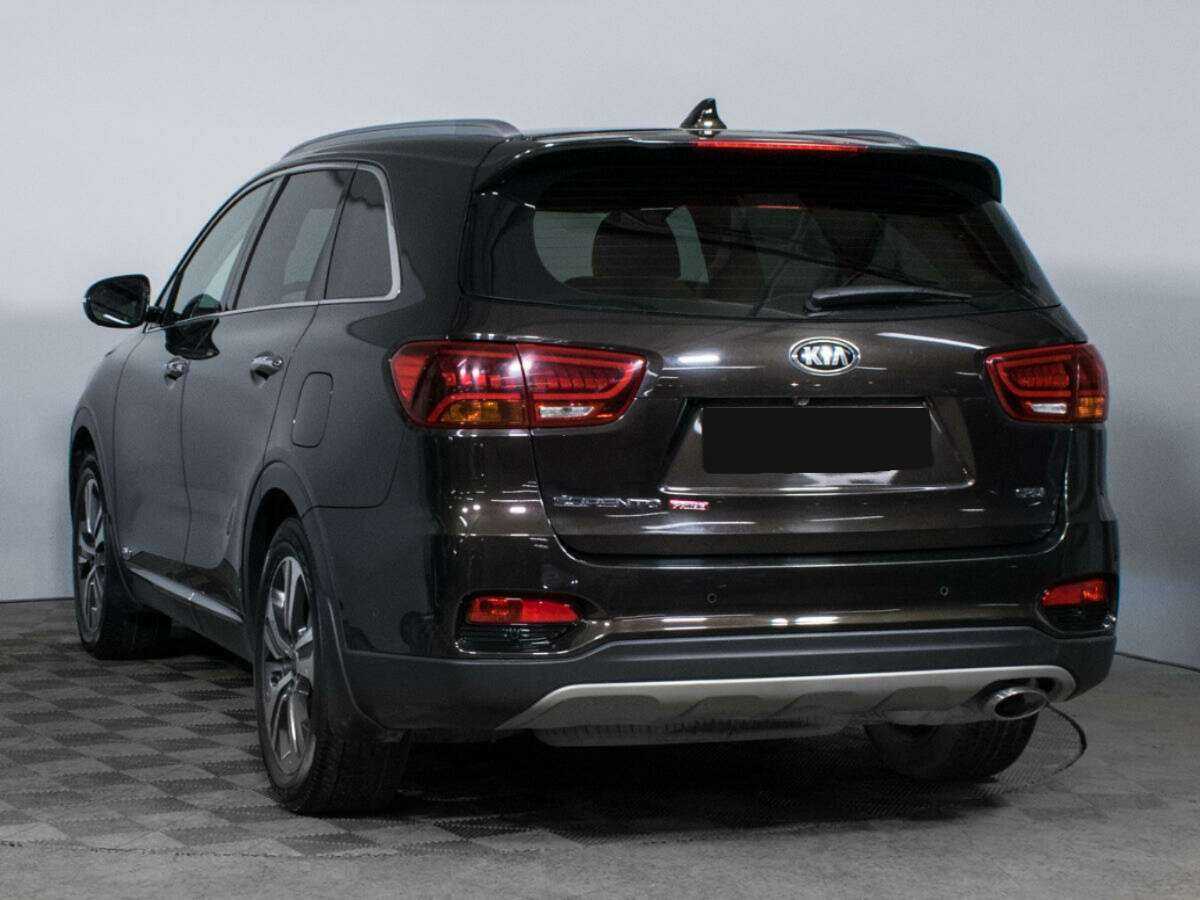 Купить Kia Sorento с пробегом. Фото: #6